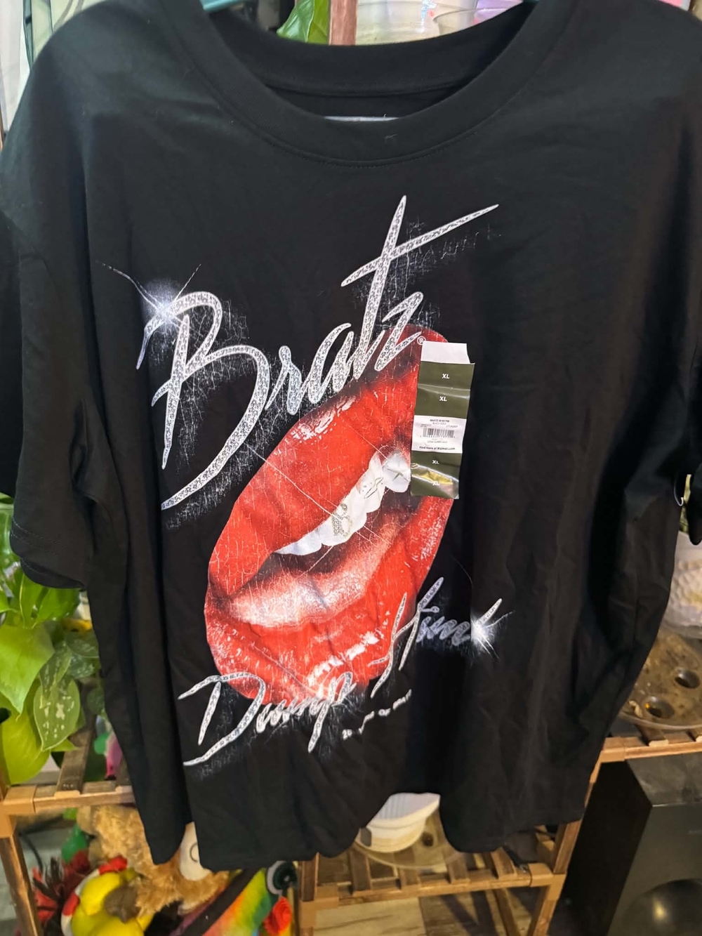 Graphic Black Tee with Red Lip Print